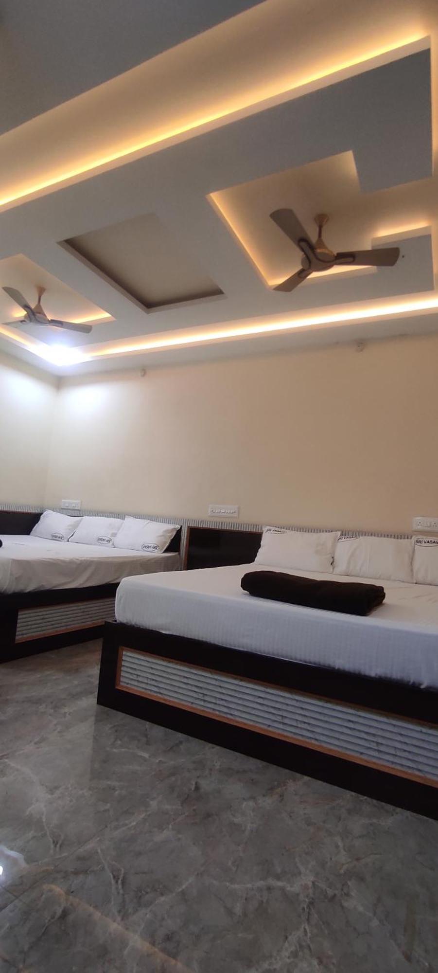 Sri Vasavi Residency Hotel ราเมศวาราม ภายนอก รูปภาพ